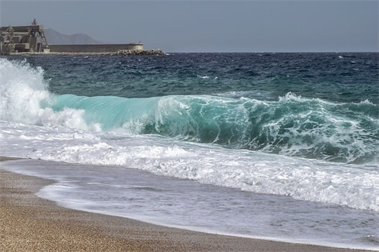 心里很难过的夸张句子