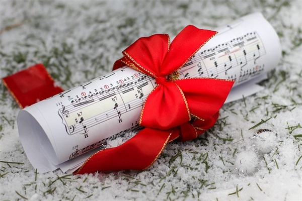 赞美春天的诗句61句