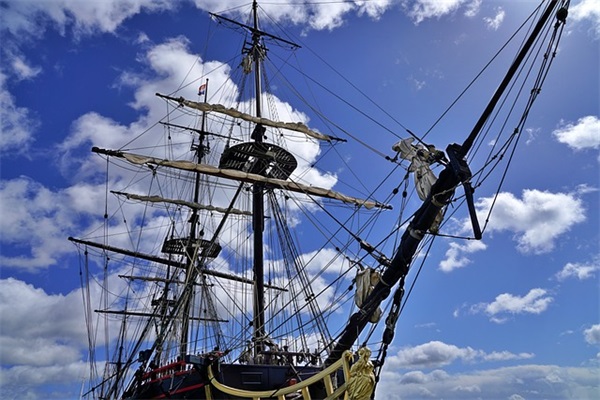 报答母亲的爱的诗句64句