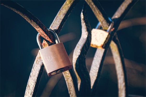 qq性签名想哭的101句