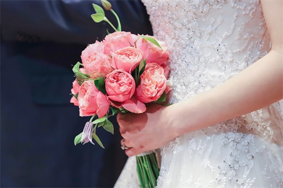 形容思念爱人的诗句32句