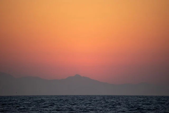 网名中带镜的名字男孩