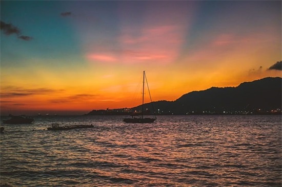 简短唯美的伤感句子